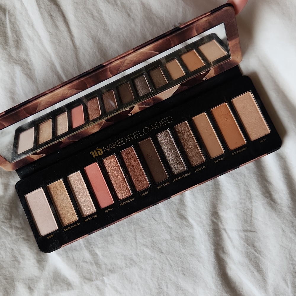 CLOSET CLOSING - Urban Decay Naked Reloaded